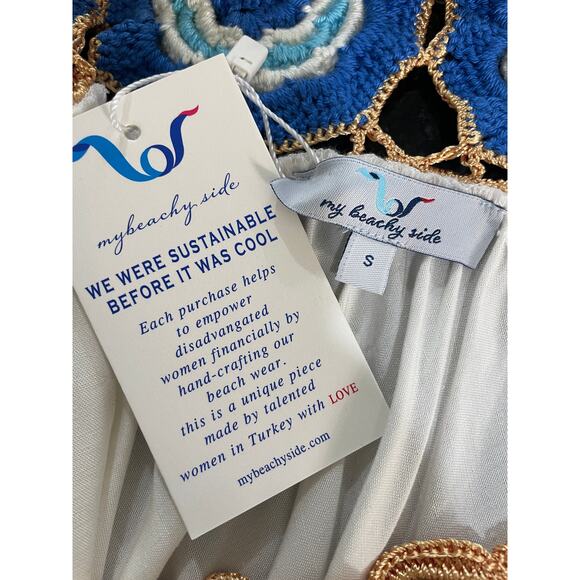 Embroidered Off-Shoulder Mini Dress - White and Gold - Picture 5 of 10